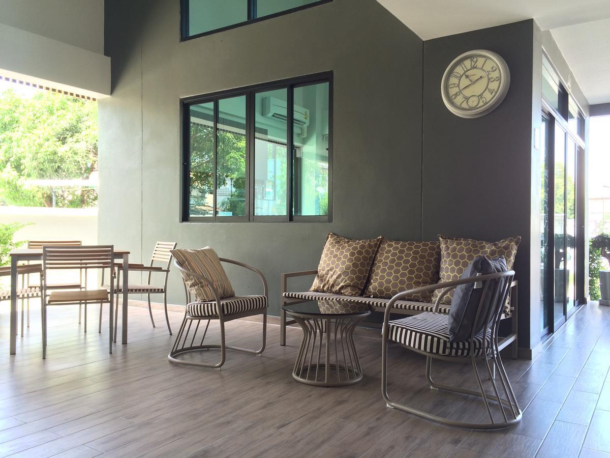 In Clover Bang Saen Exterior photo