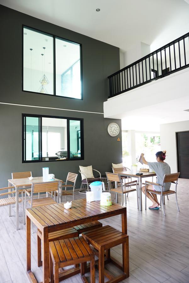 In Clover Bang Saen Exterior photo